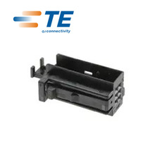 TE/AMP Connector 1355881-1