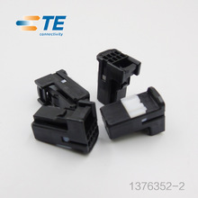 TE/AMP Connector 1376352-2