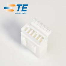TE/AMP Connector 174930-1