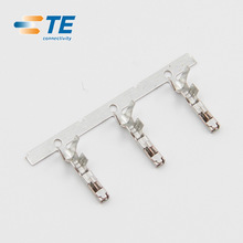TE / AMP Connector 175152-1