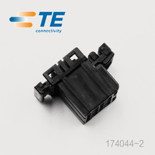 TE/AMP Connector 1813712-8
