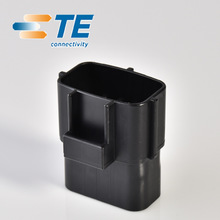 TE/AMP Connector 2137614-2