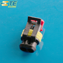 TE/AMP Connector 282080-1