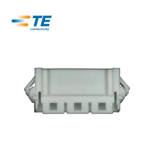 TE/AMP Connector 292215-4
