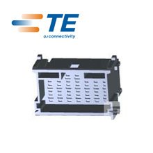 TE/AMP Connector 3-967630-1