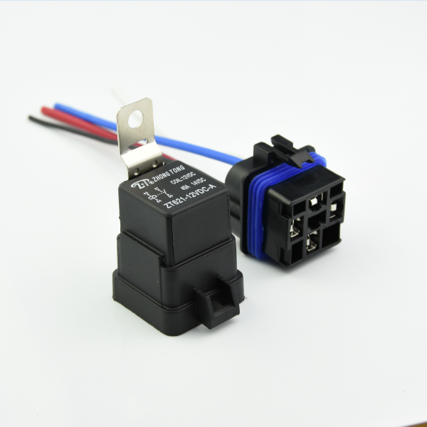Auto Relays ZT621-12V-AT Featured Image